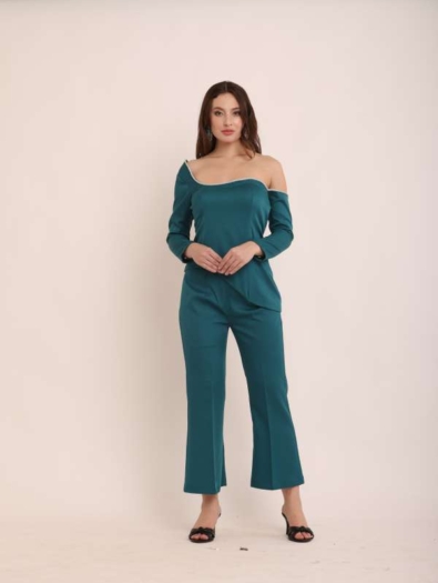 off-shoulder cord set