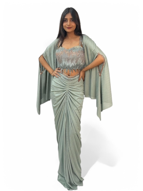 3-piece set with a draped skirt