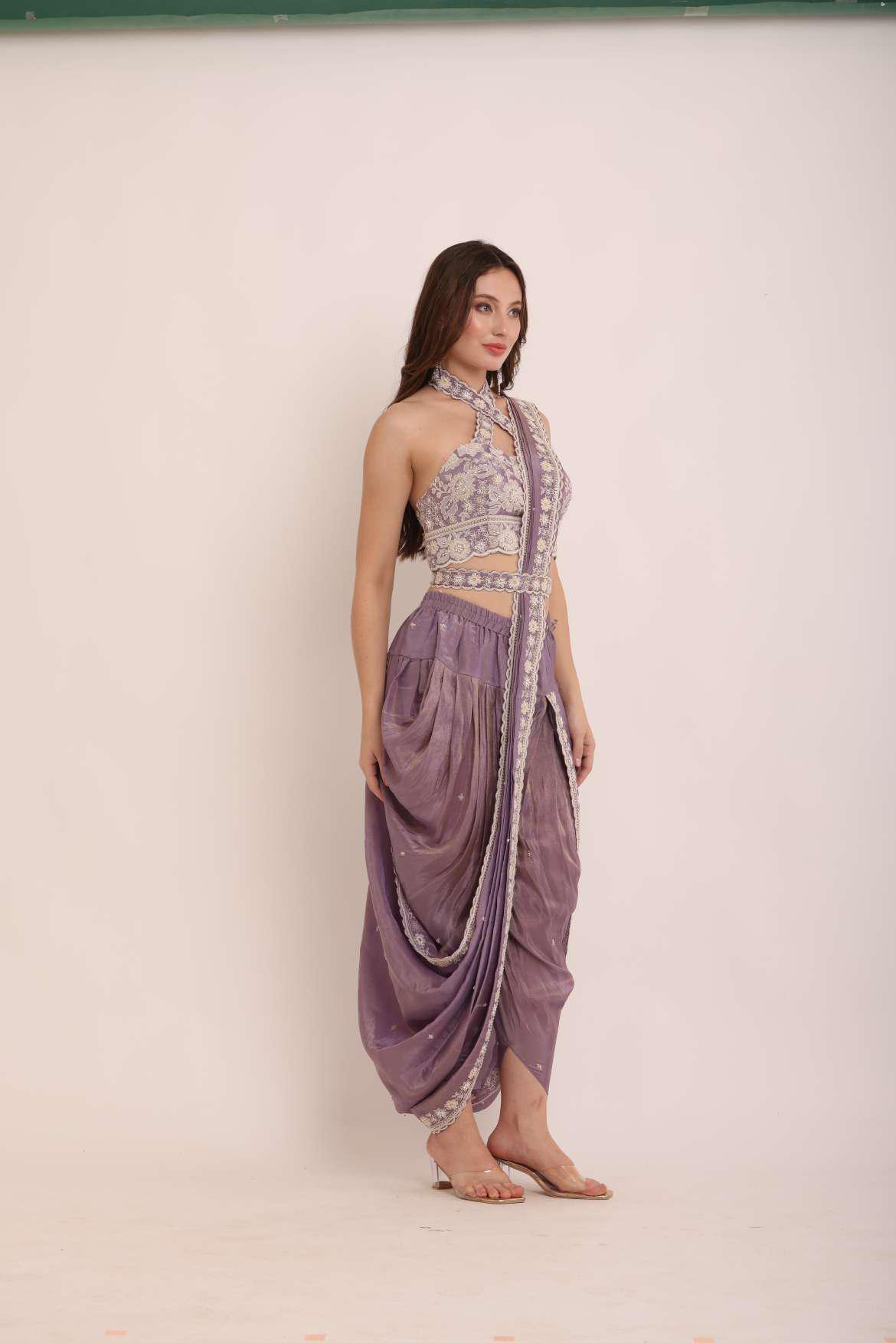 A dhoti-draped saree - Image 3