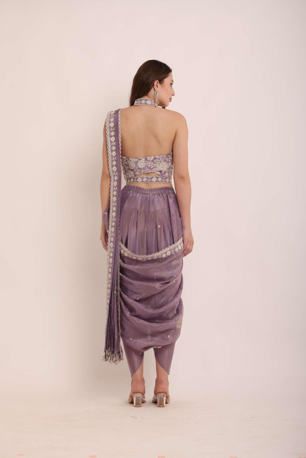 A dhoti-draped saree - Image 5