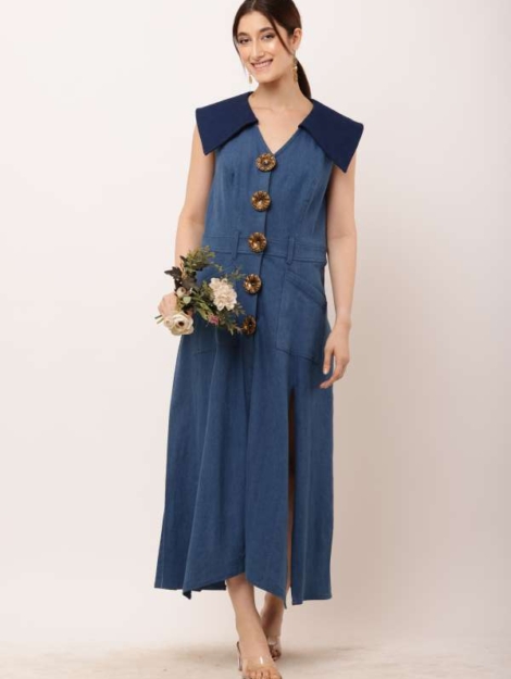 maxi-length A-line denim dress